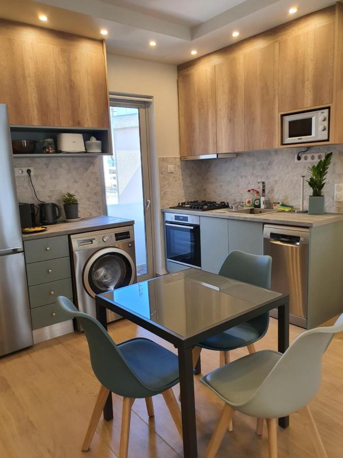 Tony'S Suite With Parking أثينا المظهر الخارجي الصورة