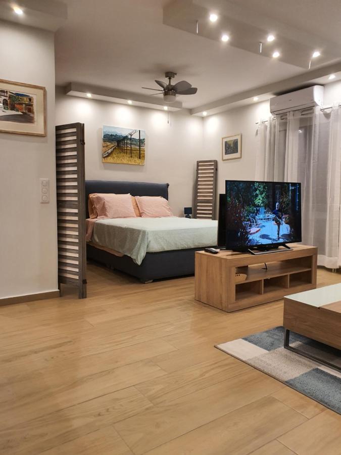 Tony'S Suite With Parking أثينا المظهر الخارجي الصورة